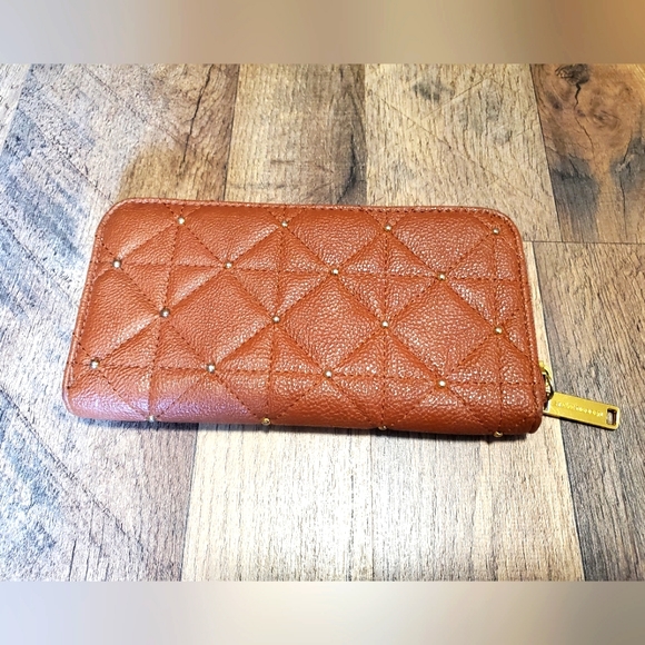 Steve Madden Brown & Gold Quilted Stud Studded Zip up Wallet - Picture 4 of 9